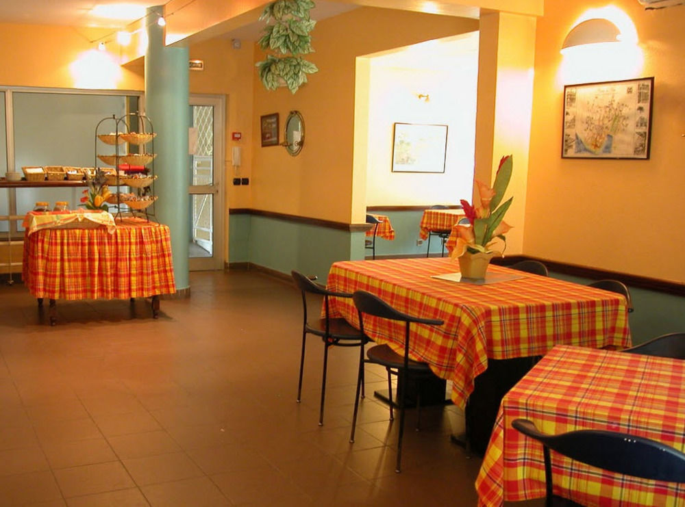 Hotel Saint John Perse Pointe-à-Pitre Kültér fotó